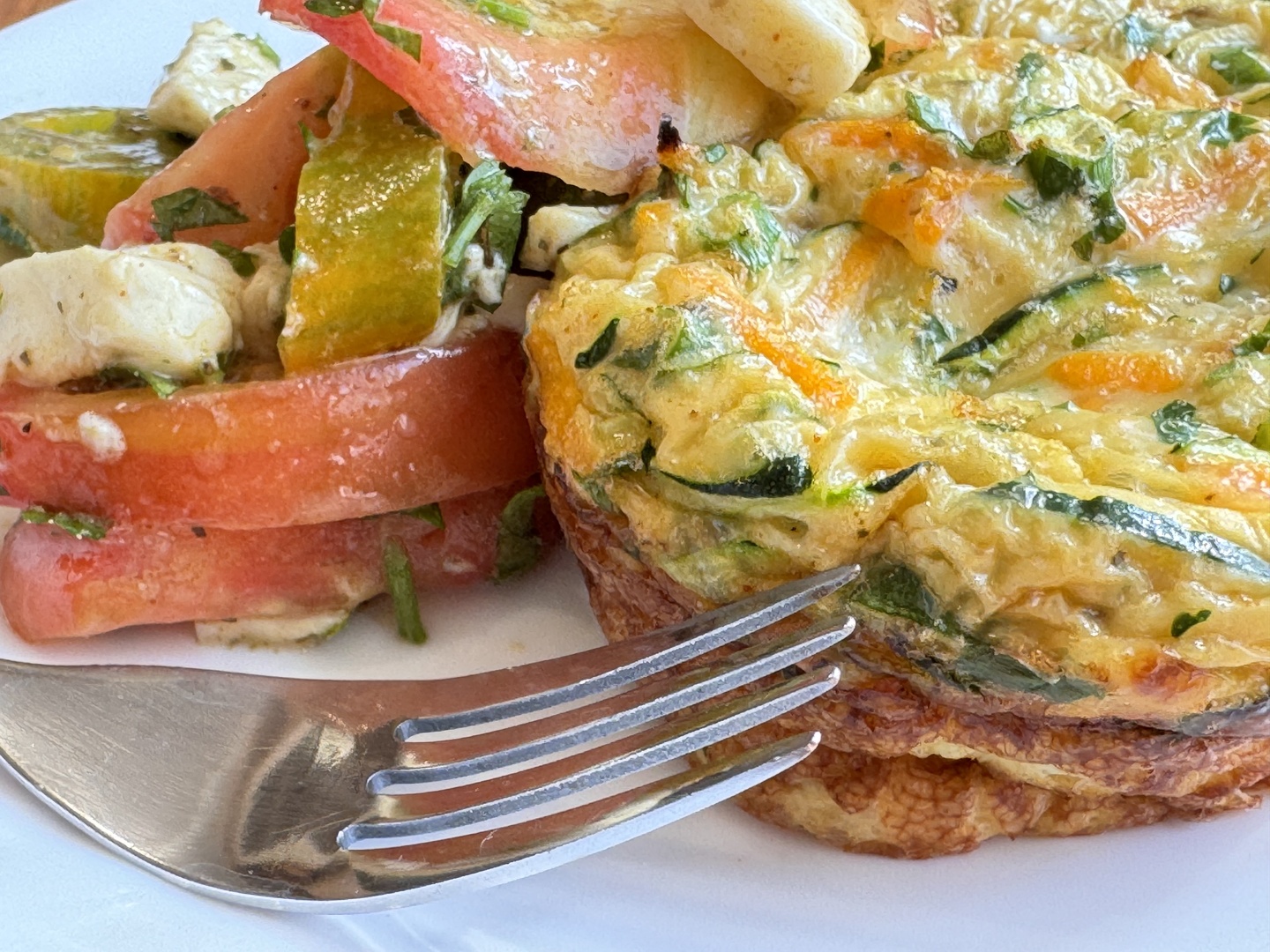 Baked Vegetable Frittata Muffins with tomato salad