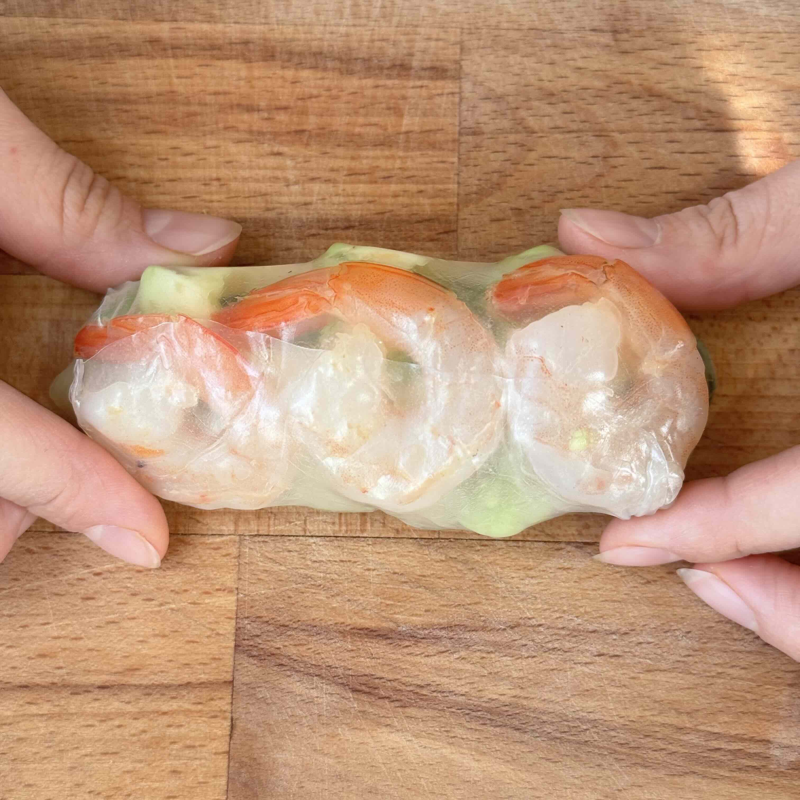 Wrapped spring roll with shrimp