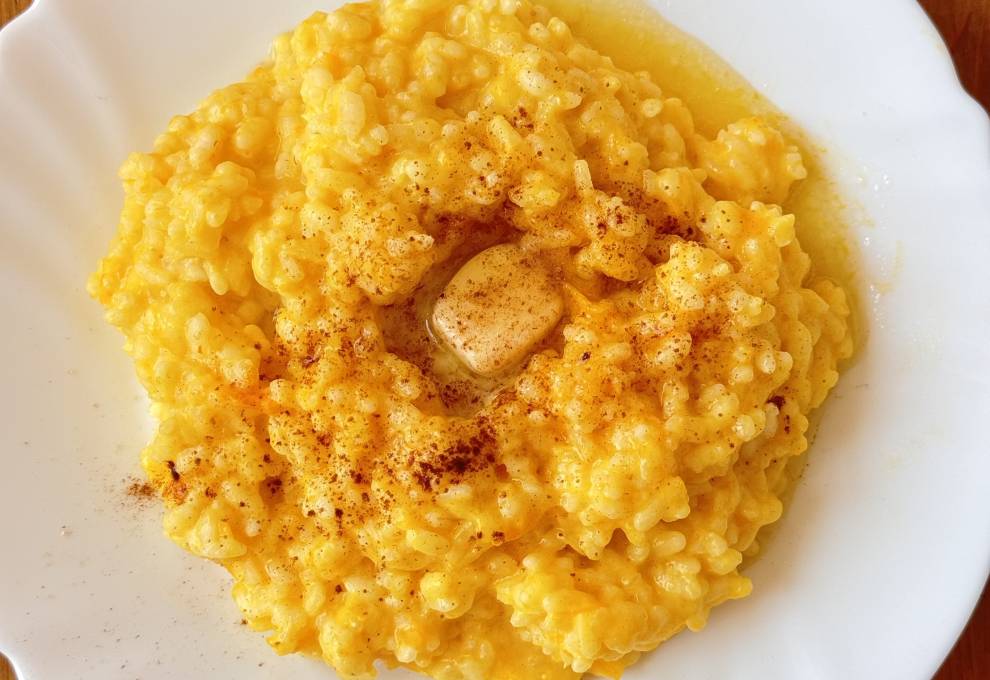 Creamy Pumpkin Rice Pudding with Honey and Cinnamon