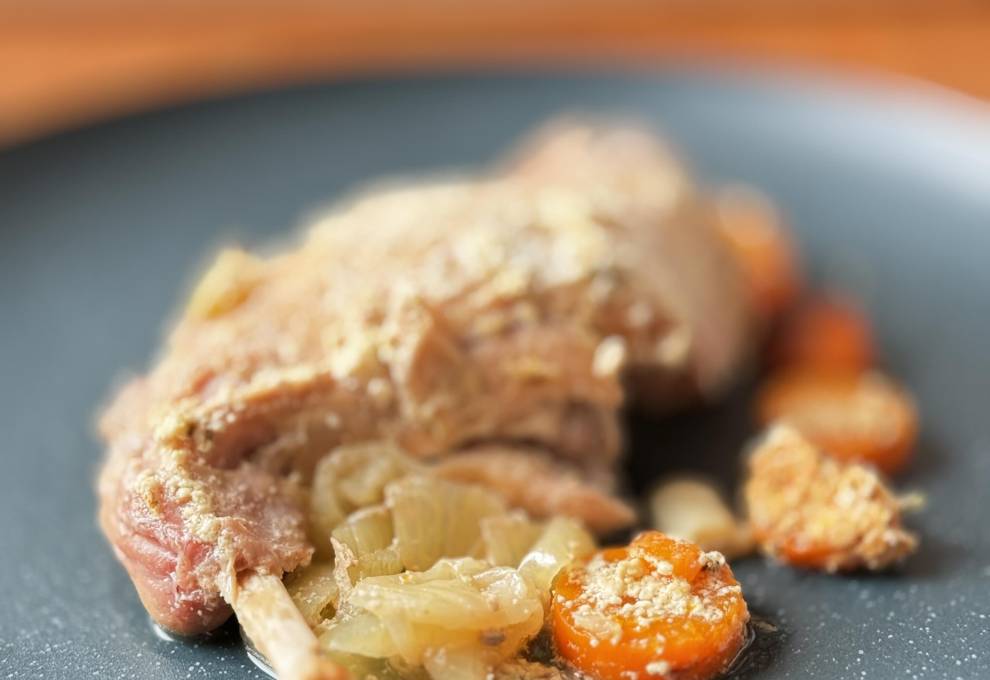 Slow-Cooked Rabbit with Vegetables and Creamy Sour Cream Sauce: Tender & Flavorful Dinner Recipe