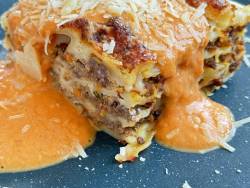 Lasagna with Ground Meat and Creamy Béchamel Sauce